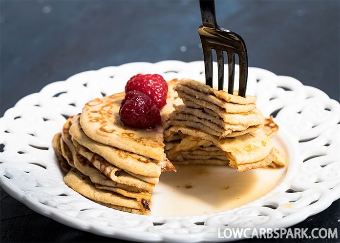 Ingredient Low-Carb Cream Cheese Pancakes: Quick & Easy Breakfast